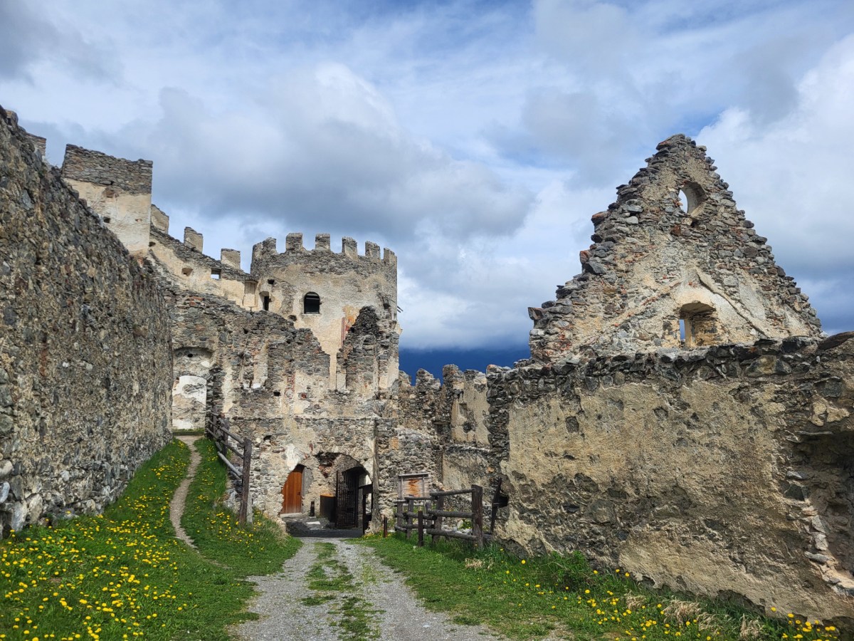 Montechiaro, Castel Lichtenberg