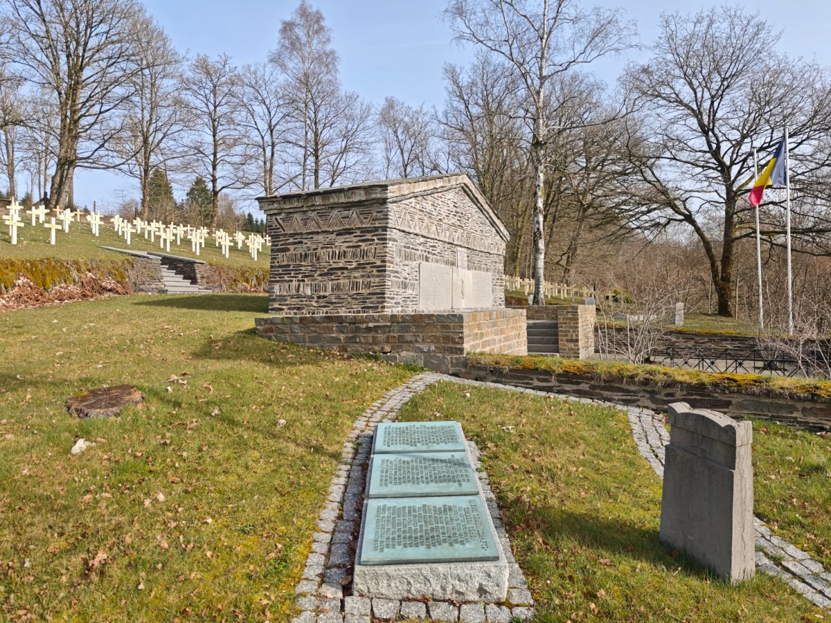 Soldatenfriedhof Neufchâteau-Malome